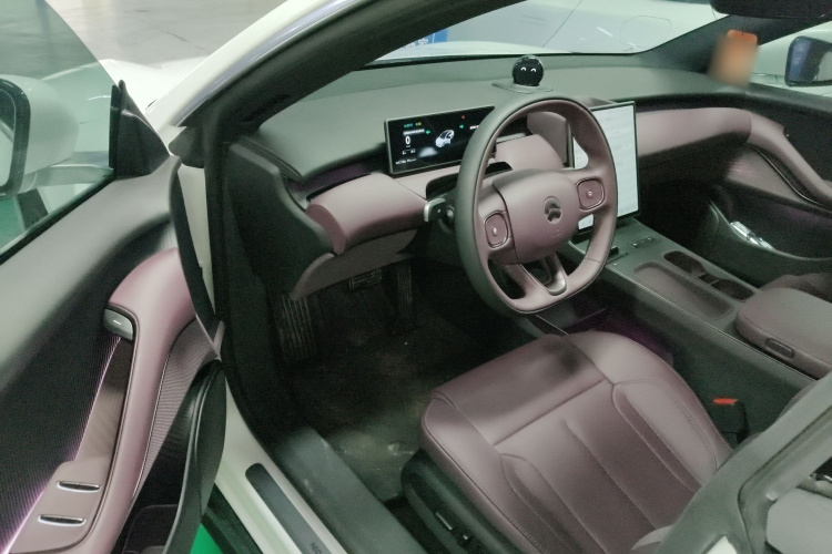 蔚来ET5 2024款 75kWh中控内饰7003