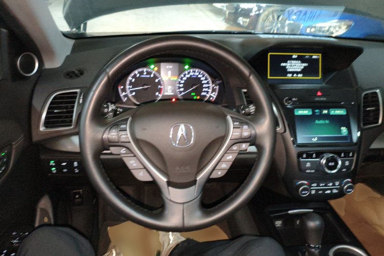 讴歌RDX(进口) 2016款 3.0L 四驱尊享版中控内饰13