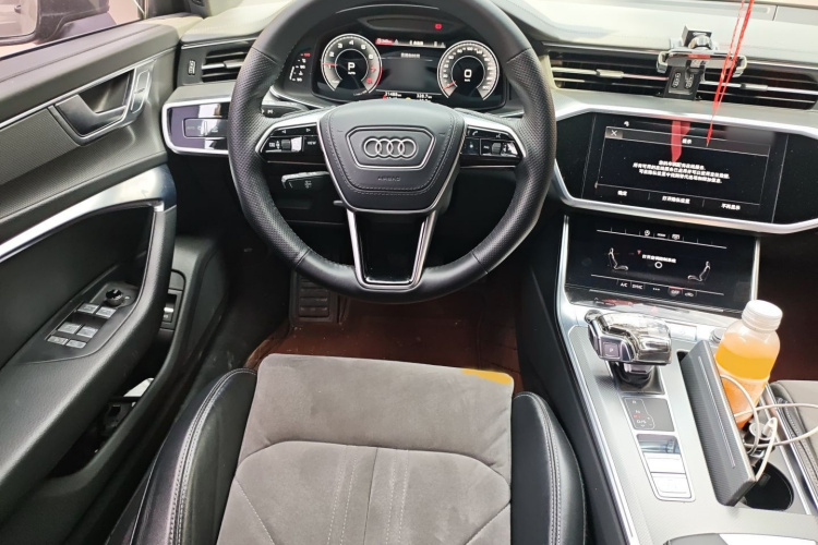 奥迪A6L 2023款 改款 45 TFSI 臻选动感型局部细节13