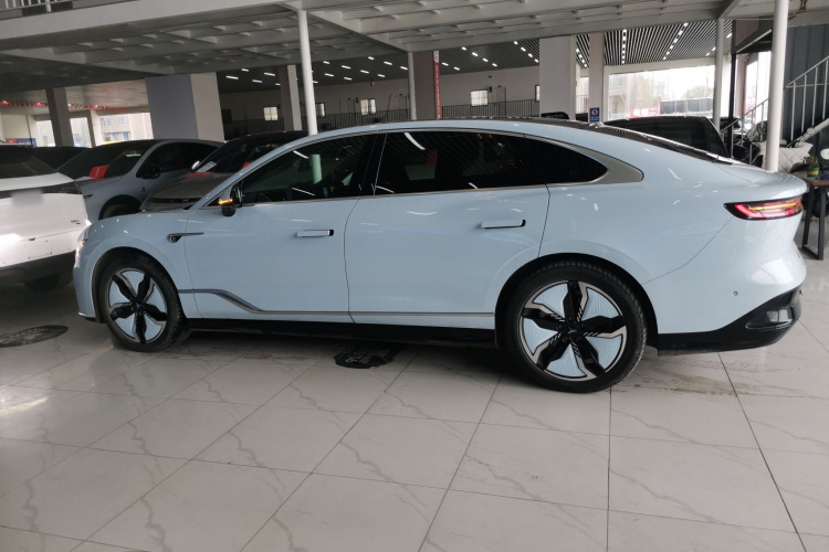 岚图汽车 岚图追光 2023款 四驱长续航版车身外观4