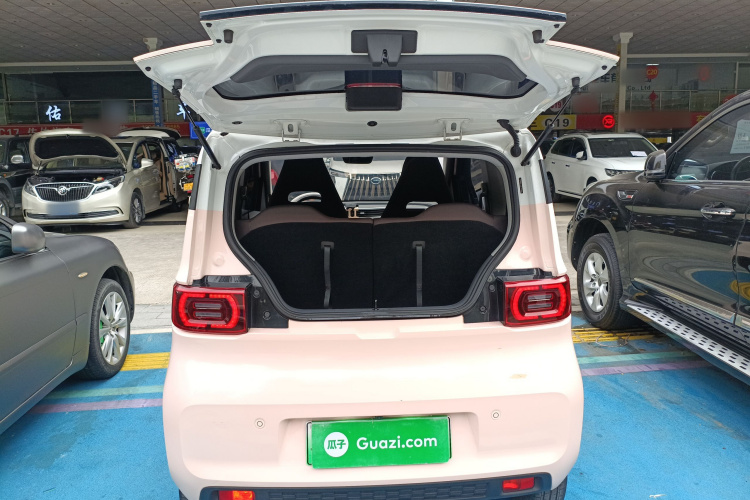 五菱汽车 宏光MINIEV 2022款 马卡龙时尚款 磷酸铁锂机舱底盘23