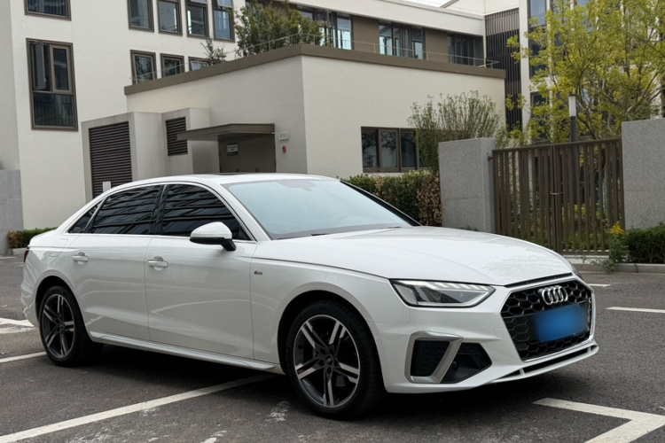 奥迪A4L 2022款 40 TFSI 时尚动感型车身外观6001