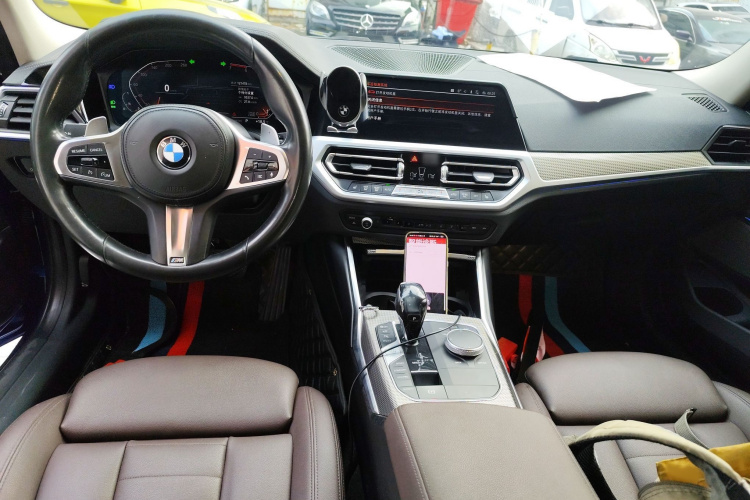 宝马3系 2020款 325Li M运动曜夜套装中控内饰7002