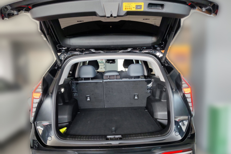 吉利汽车 博越L 2023款 1.5TD DCT尊贵型中控内饰23