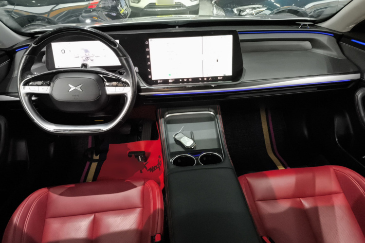 小鹏P7 2023款 P7i 610 Max 性能版中控内饰12