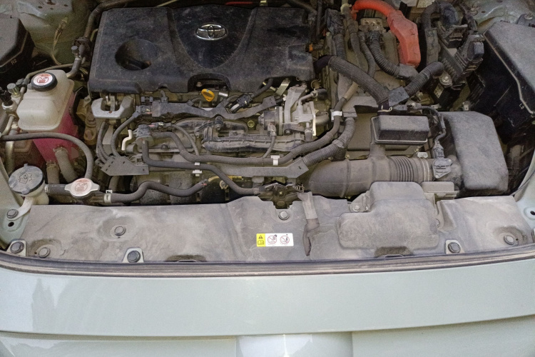 丰田 RAV4荣放 2020款 双擎 2.5L E-CVT四驱精英PLUS版局部细节24