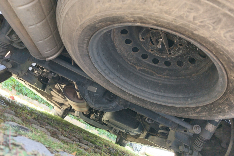 上汽大通MAXUS 大通G10 2018款 PLUS 2.0T 自动旗舰版局部细节9009