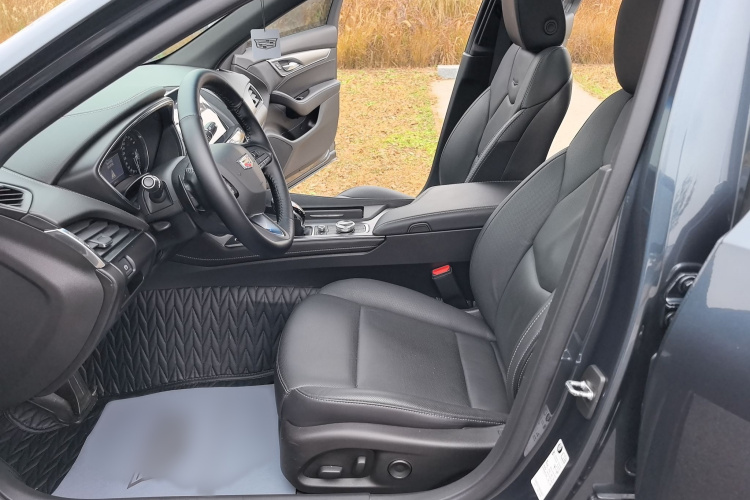 凯迪拉克CT5 2022款 28T 豪华型（标准版）局部细节19