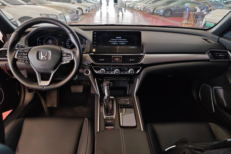 本田 英仕派 2022款 260TURBO 精致版中控内饰7002