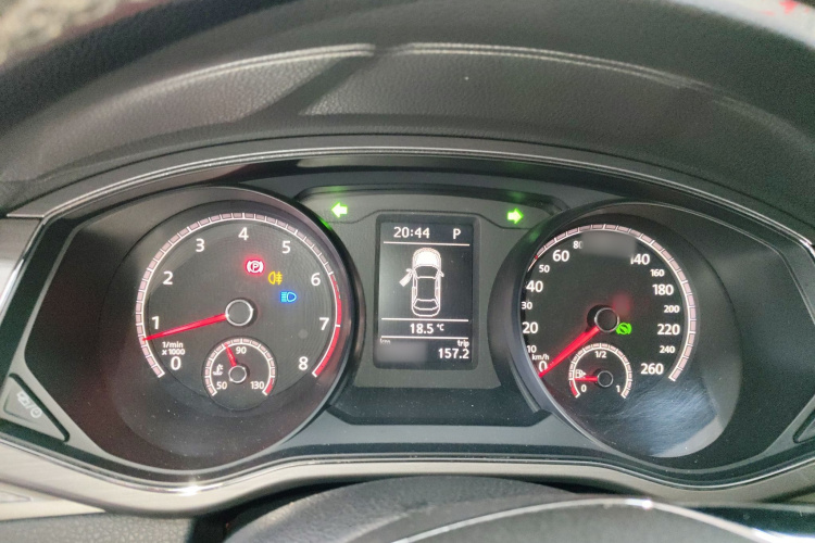 大众 帕萨特 2016款 330TSI DSG尊荣版局部细节14