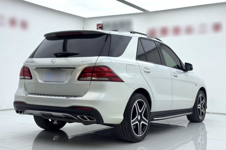 奔驰GLE 2016款 GLE 450 AMG 4MATIC车身外观6006