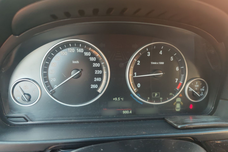 宝马5系 2014款 525Li 领先型局部细节14