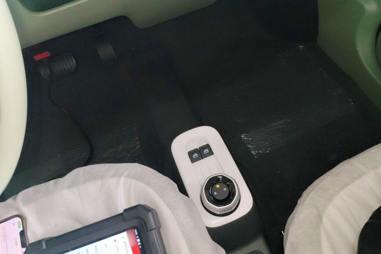 吉利银河 2025款 210km 熊猫骑士局部细节18