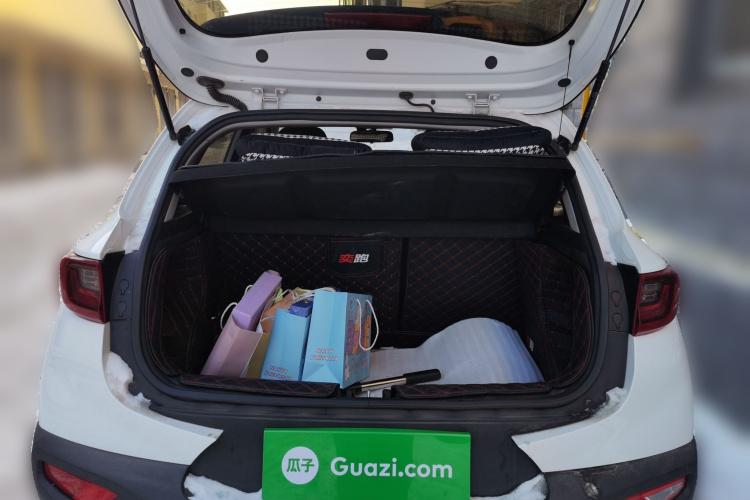 起亚 奕跑 2021款 1.4L CVT趣享天窗款中控内饰23