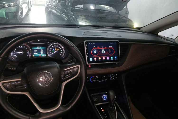 别克GL6 2019款 18T 6座互联豪华型 国VI中控内饰7002