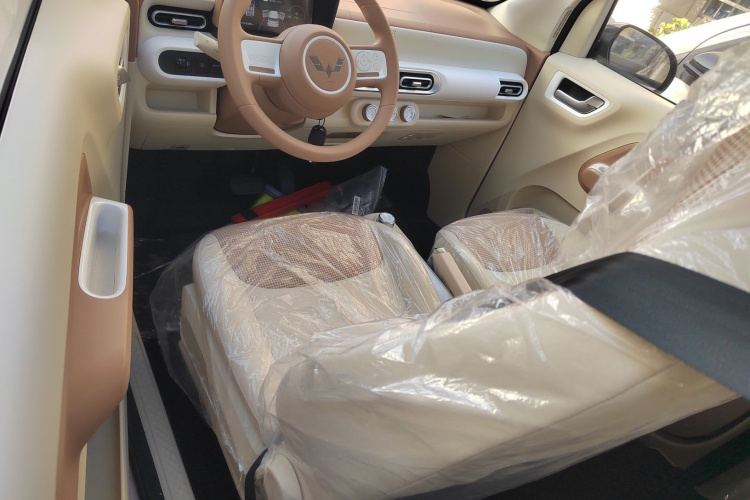 五菱汽车 宏光MINIEV 2024款 第三代 215km 青春版中控内饰20