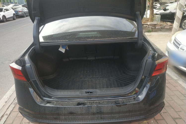 日产 天籁 2021款 2.0L XL 舒适版局部细节23