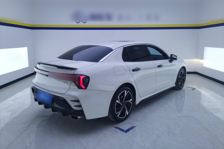 领克03 2023款 1.5TD DCT劲Pro车身外观7