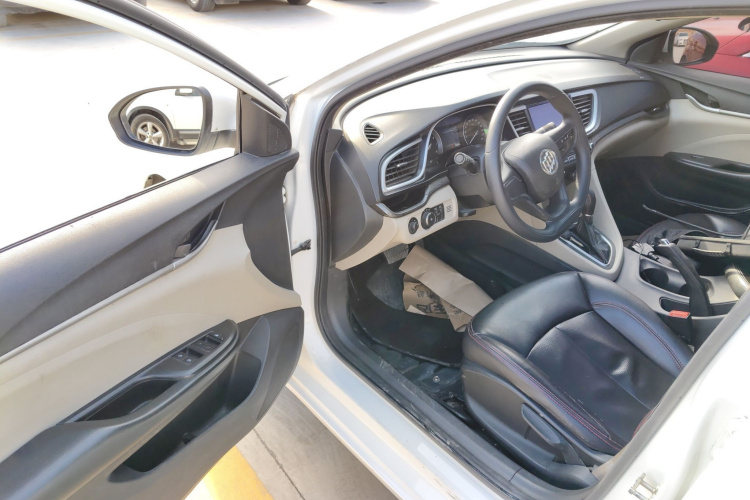 别克 英朗 2015款 15N 自动精英型中控内饰7003