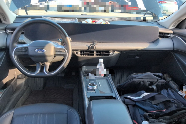 福特 蒙迪欧 2025款 2.0T EcoBoost 豪华型中控内饰12