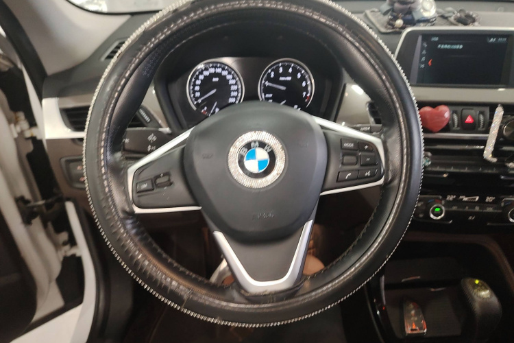 宝马X1 2019款 sDrive18Li 尊享型局部细节13