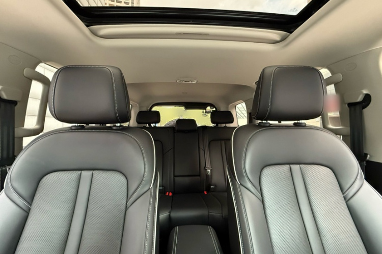 坦克300 2023款 越野版 2.0T 征服者中控内饰7005