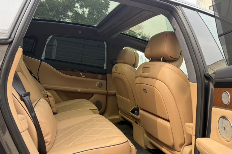 鸿蒙智行 享界S9 2024款 纯电 Ultra 四驱旗舰版中控内饰7005