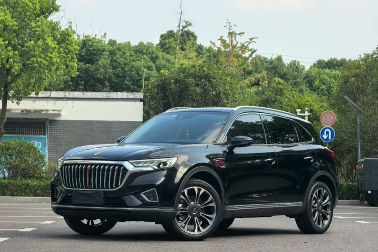 红旗HS5 2019款 2.0T 智联旗享四驱版车身外观1