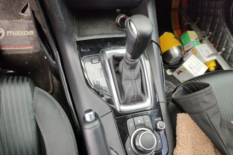 马自达3 昂克赛拉 2016款 三厢 1.5L 自动豪华型局部细节18