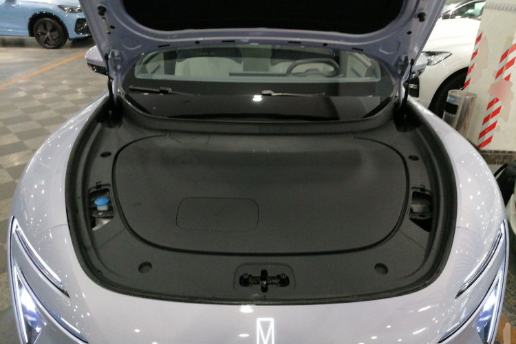 阿维塔06 2025款 Pro增程版局部细节24