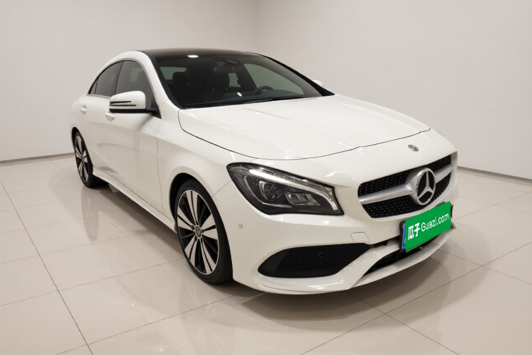 奔驰CLA 2019款 CLA 200 时尚型车身外观3