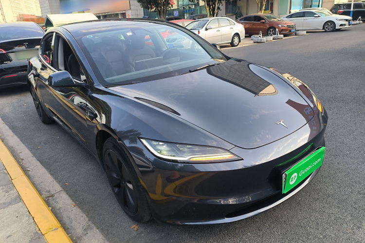 特斯拉 Model 3 2023款 后轮驱动版车身外观6002