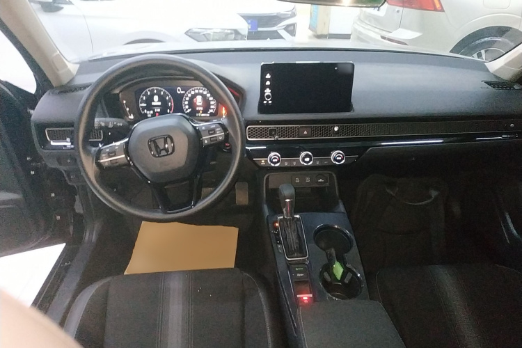 本田 思域 2025款 240TURBO CVT 智趣Plus中控内饰12