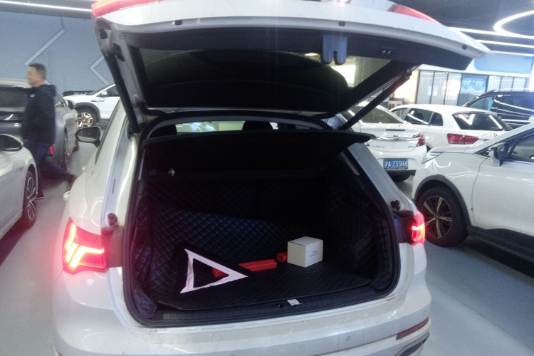 奥迪Q3 2019款 45 TFSI quattro 豪华动感型局部细节23