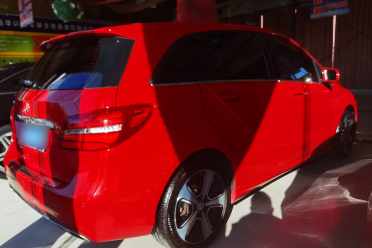 奔驰B级 2016款 B 200 臻藏版车身外观6005