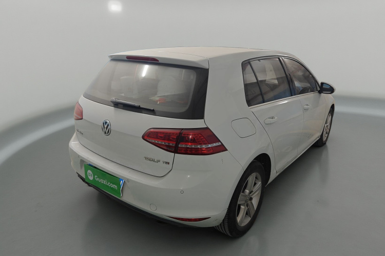 大众 高尔夫 2015款 1.4TSI 自动舒适型车身外观7