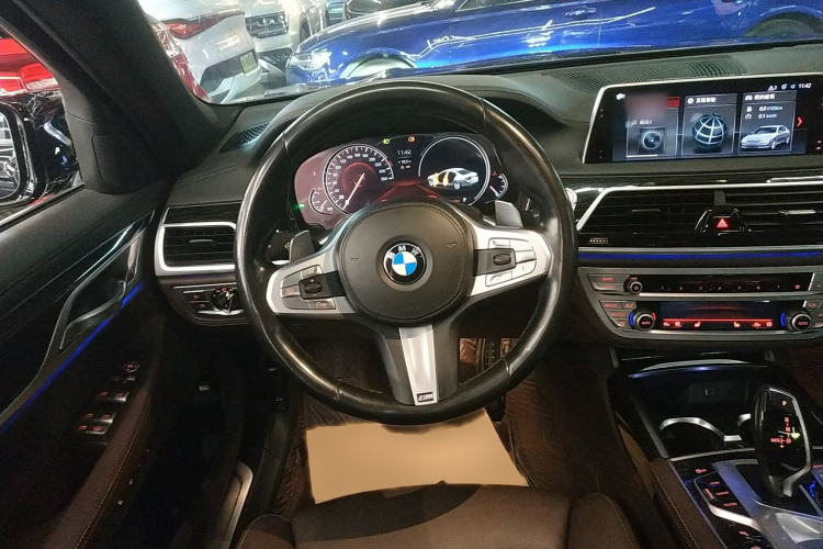 宝马7系 2018款 730Li 领先型 M运动套装局部细节13