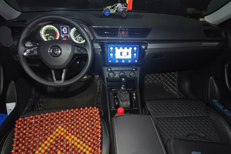 斯柯达 速派 2018款 TSI280 DSG舒适版 国V中控内饰12