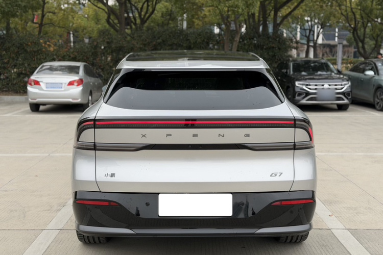 小鹏G7 2025款 702 超长续航 Max车身外观6006