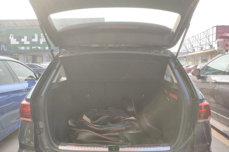 大众 途岳 2021款 280TSI 两驱风尚版机舱底盘23