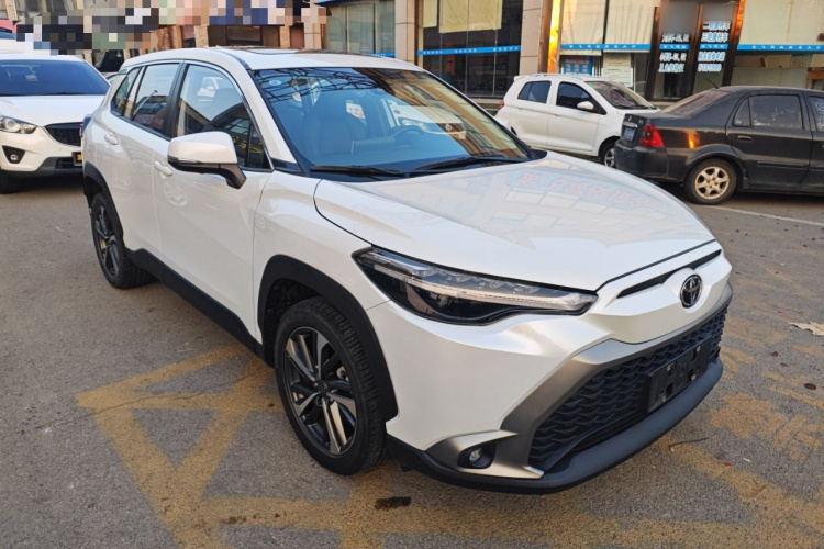 丰田 锋兰达 2022款 2.0L CVT豪华PLUS版车身外观3