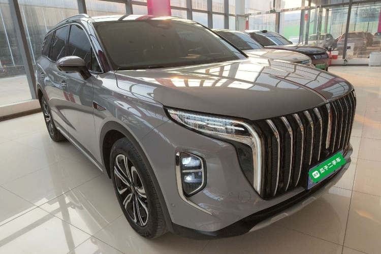 红旗HS7 2023款 2.0T 自动四驱旗领版 七座车身外观3