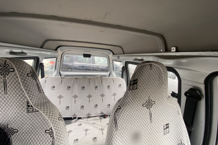 五菱汽车 五菱之光 2020款 1.2L 实用型 国VI LSI局部细节22