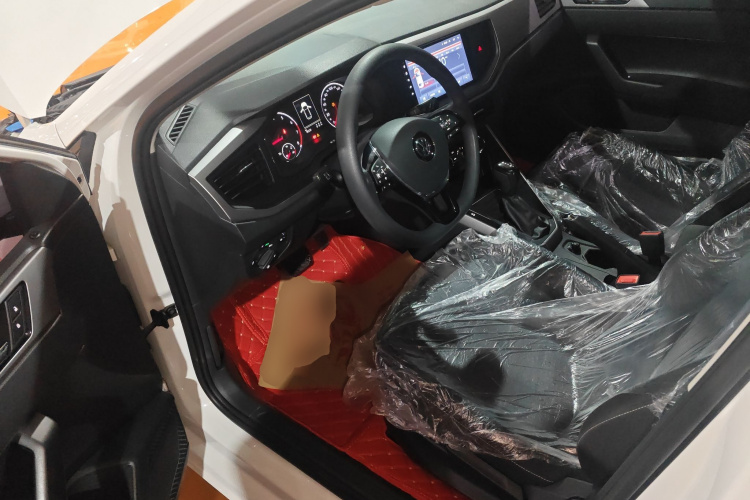 大众 Polo 2019款 Plus 1.5L 自动全景乐享版中控内饰20