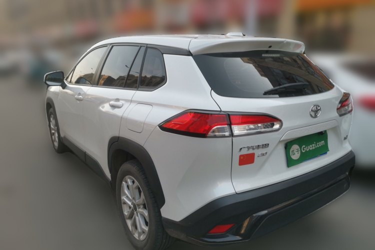 丰田 锋兰达 2022款 2.0L CVT领先版车身外观5