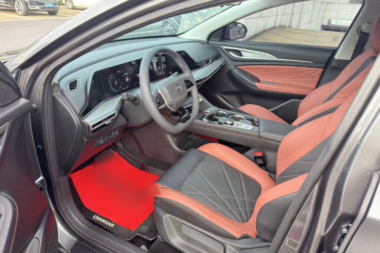 长安 逸动 2022款 PLUS 蓝鲸NE 1.4T GDI DCT尊贵版中控内饰7004