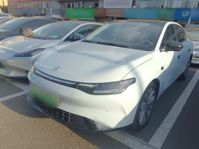 零跑汽车 零跑C01 2024款 纯电 525尊享版