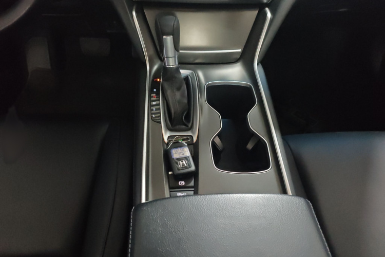 本田 雅阁 2018款 260TURBO 豪华版 国V局部细节18