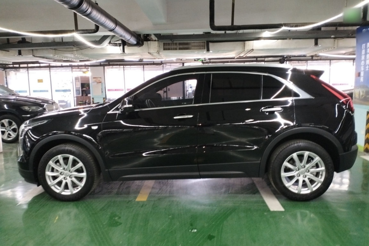 凯迪拉克XT4 2021款 28T 两驱技术型车身外观6003