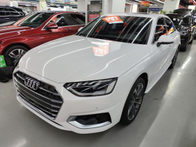 奥迪A4L 2020款 40 TFSI 时尚致雅型